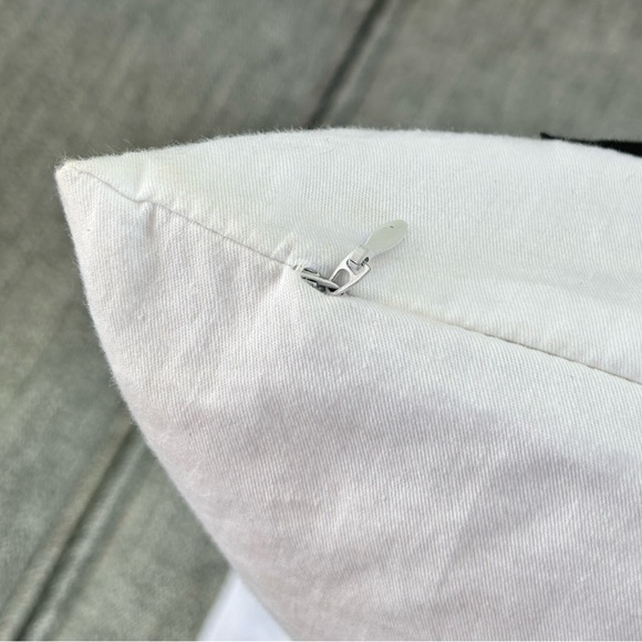 Sweet Jojo Designs 18” square pillow covers black white hotel collection set - Picture 5 of 12